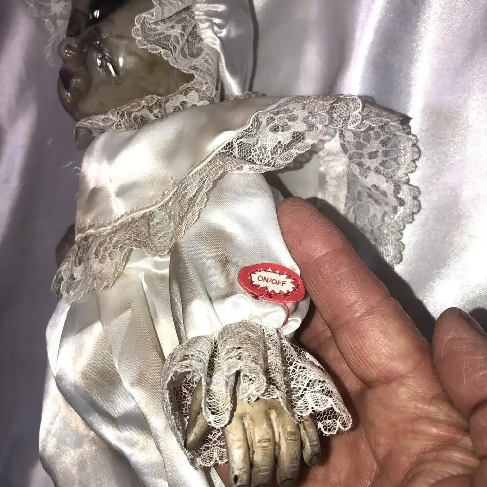 Halloween Doll Scary Haunted Creepy Talks Eyes Light Up Kids of America Corp 13